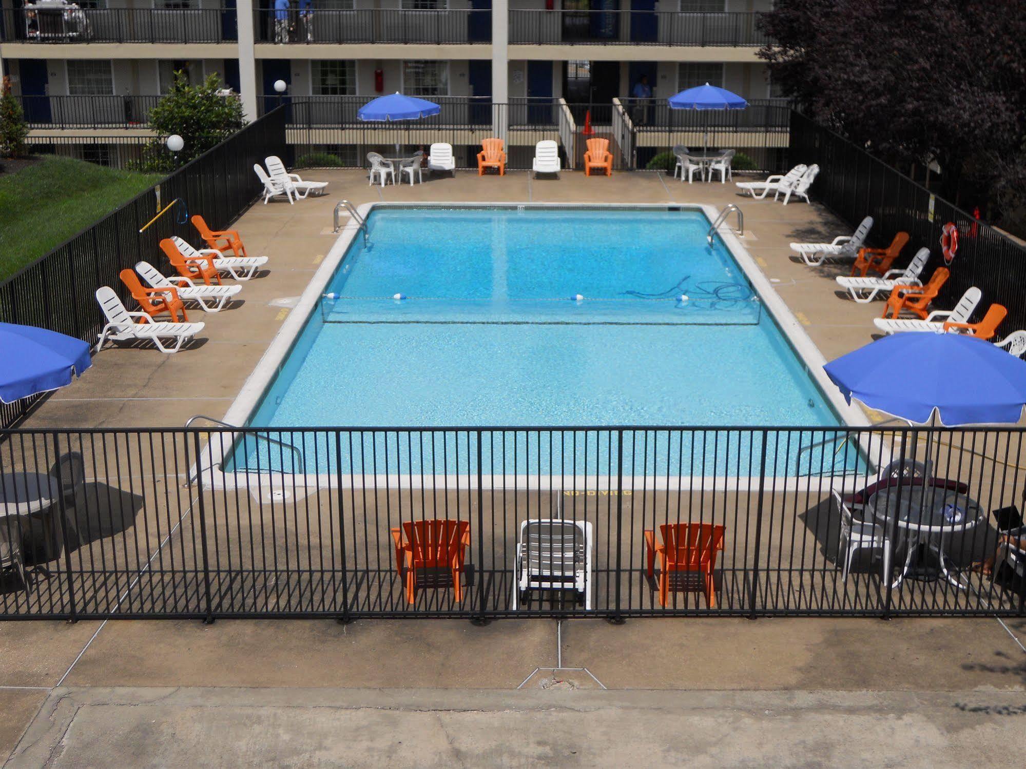 Days Inn By Wyndham Towson Ngoại thất bức ảnh