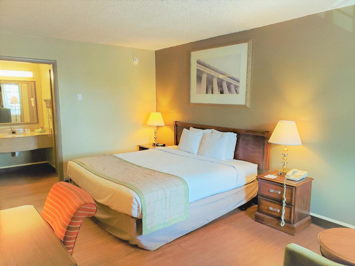 Days Inn By Wyndham Towson Ngoại thất bức ảnh