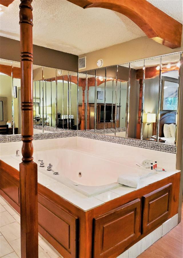 Days Inn By Wyndham Towson Ngoại thất bức ảnh