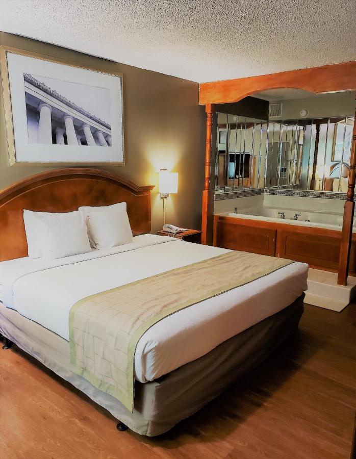 Days Inn By Wyndham Towson Ngoại thất bức ảnh
